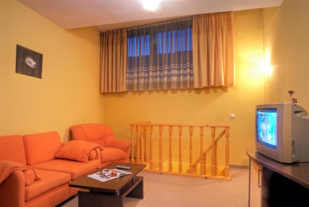 Luxor Hotel Smolyan Room photo